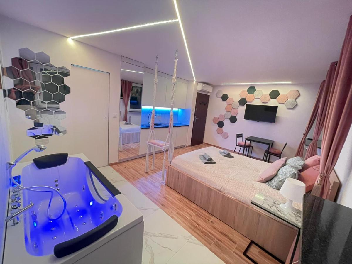 Yourapart Jacuzzi Przy Zamku Krolewskim Varšava Exteriér fotografie