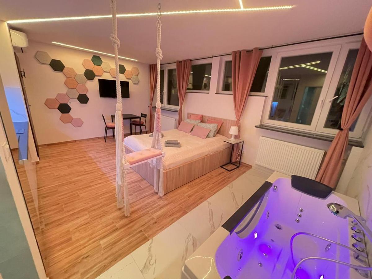 Yourapart Jacuzzi Przy Zamku Krolewskim Varšava Exteriér fotografie