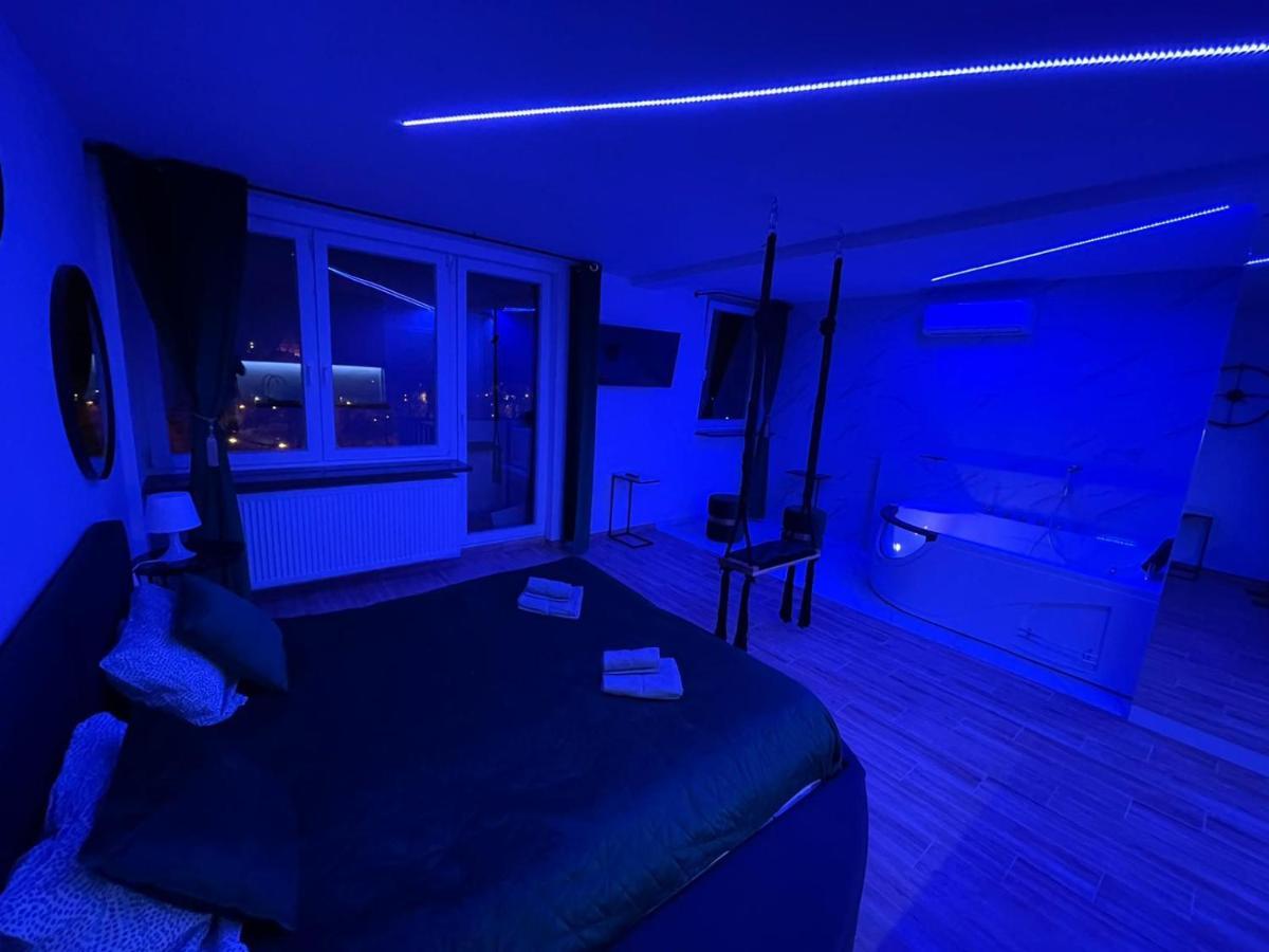 Yourapart Jacuzzi Przy Zamku Krolewskim Varšava Exteriér fotografie